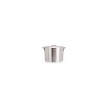 Load image into Gallery viewer, Catering Essentials Boiling Pot with Lid - Medium Duty Aluminium
